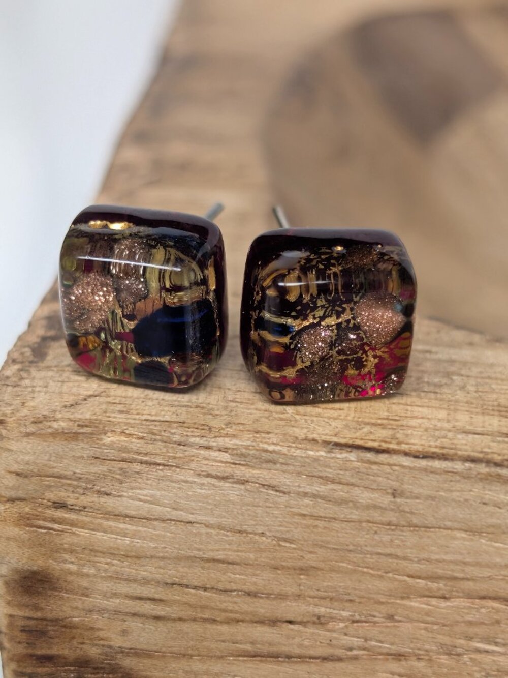 Gorgeous Vintage Italy Murano Glass Square Earrings Gold Foil Sparkly